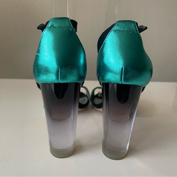 MONIQUE LHUILIER Metallic clear heel high heels - Picture 3 of 10